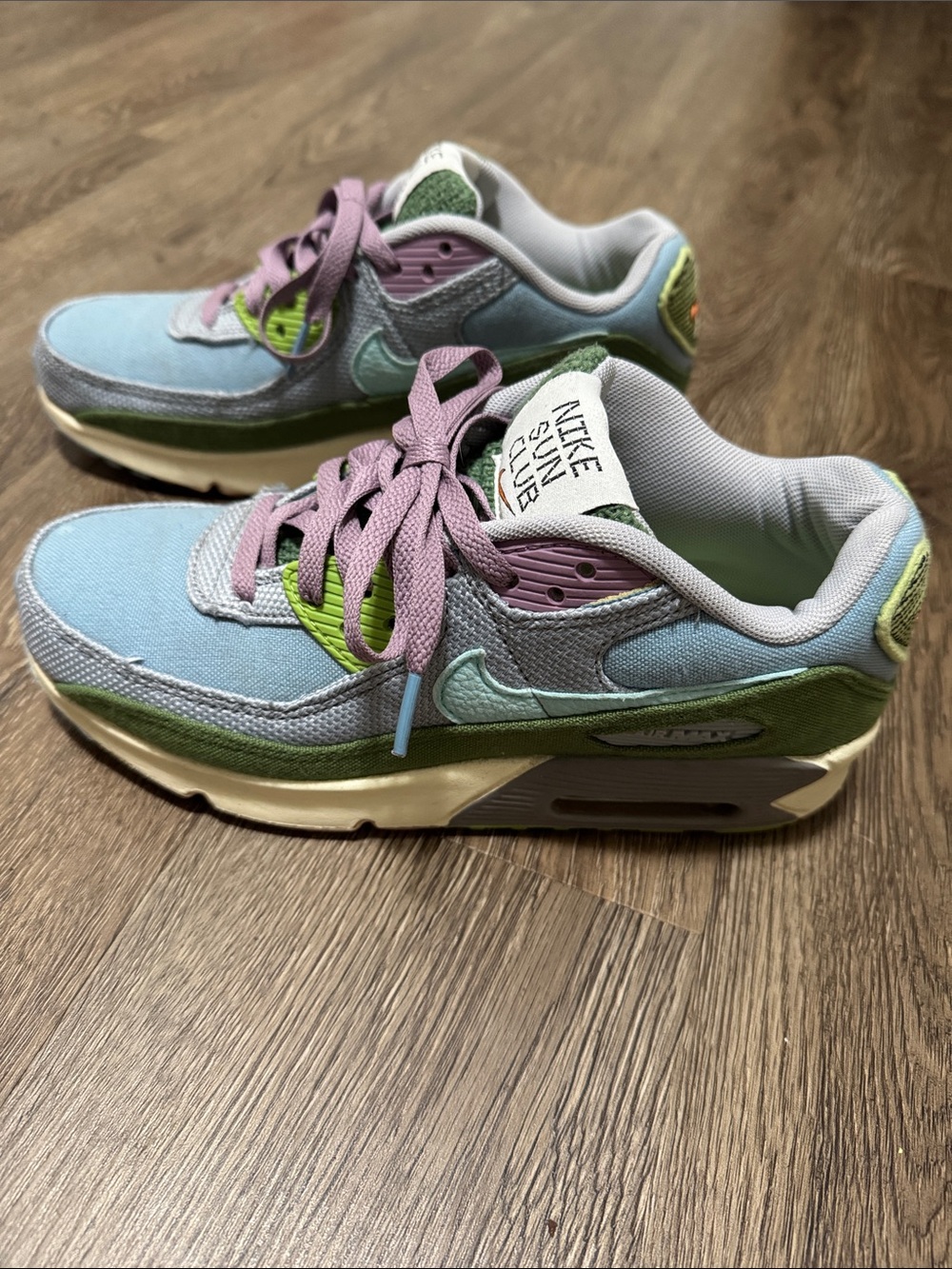 Nike Air Max 90 SE Sun Club